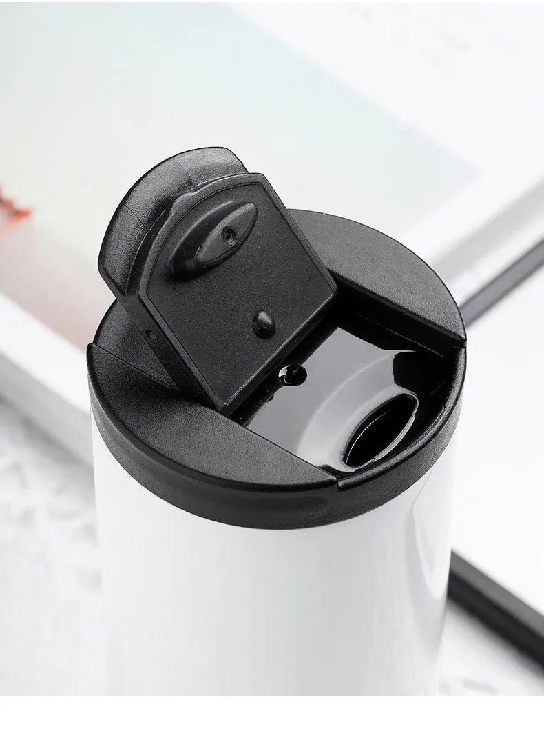 openable lid for easy drinking